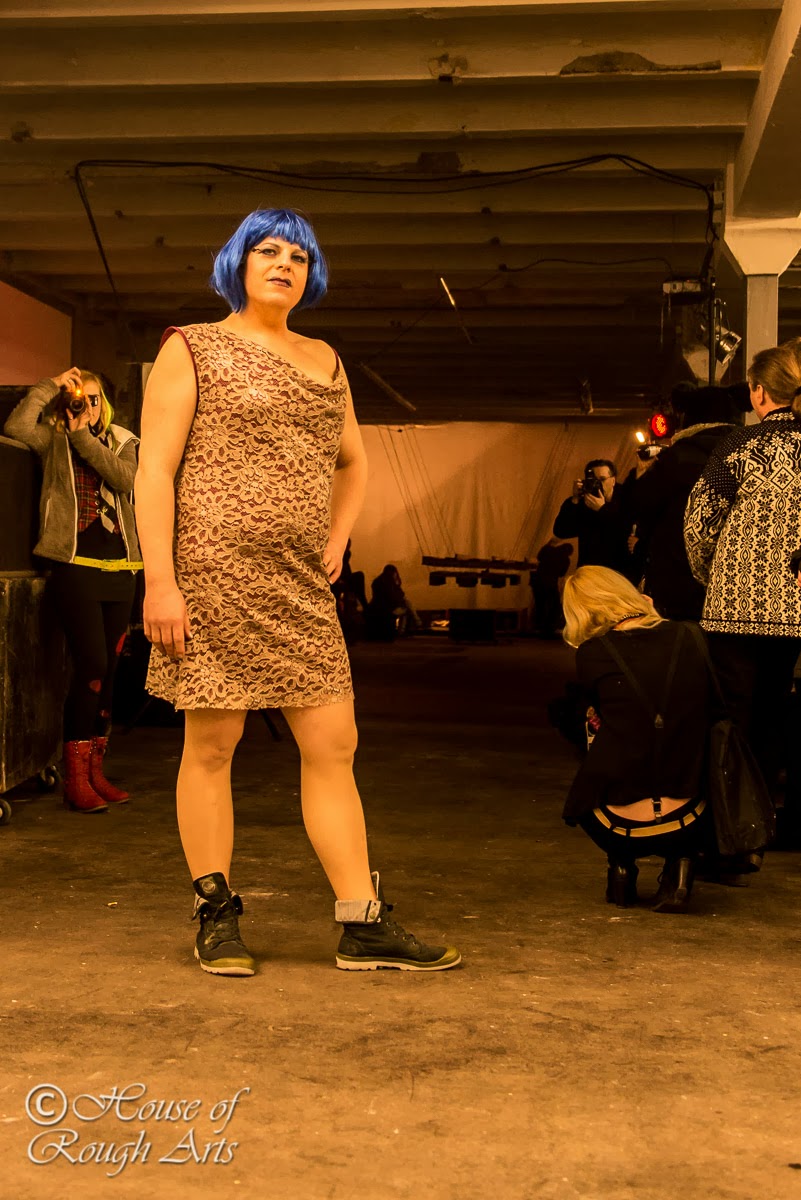 Transvestite fashion show Beautiful naked transsexual women